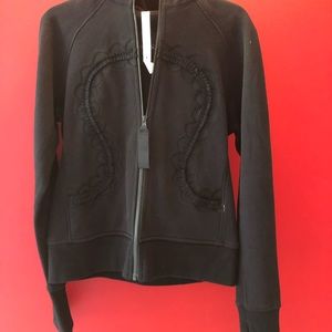 Lululemon Sweatshirt size 12